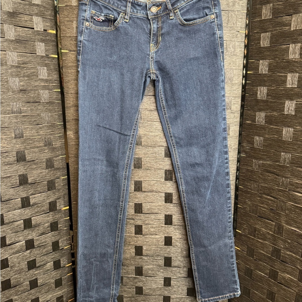 Hollister Women's Skinny Jeans in darkwash Blue